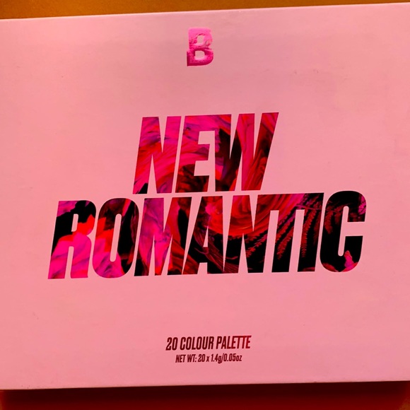 Beauty bay Love Palette - Picture 1 of 5